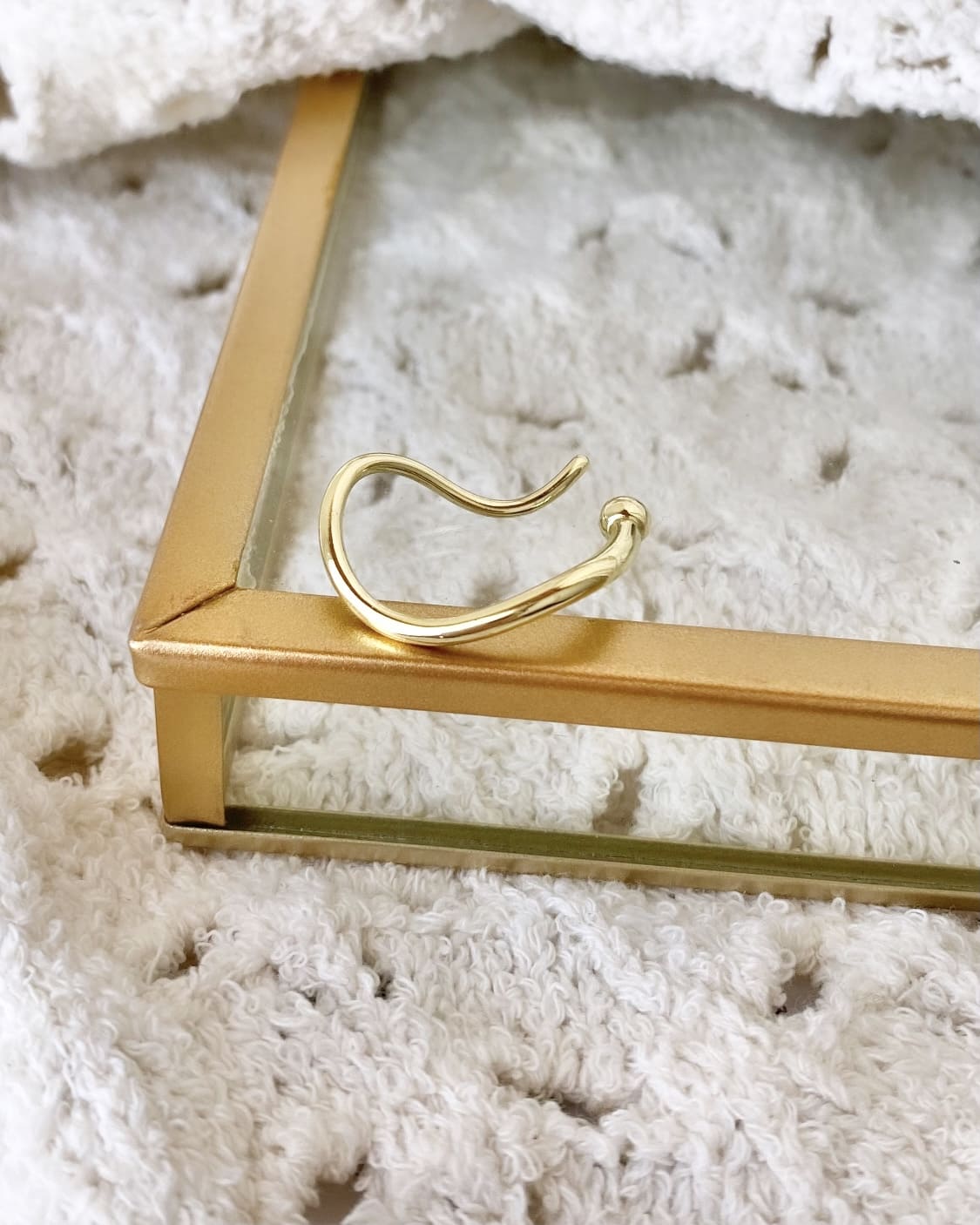 EAR CUFF