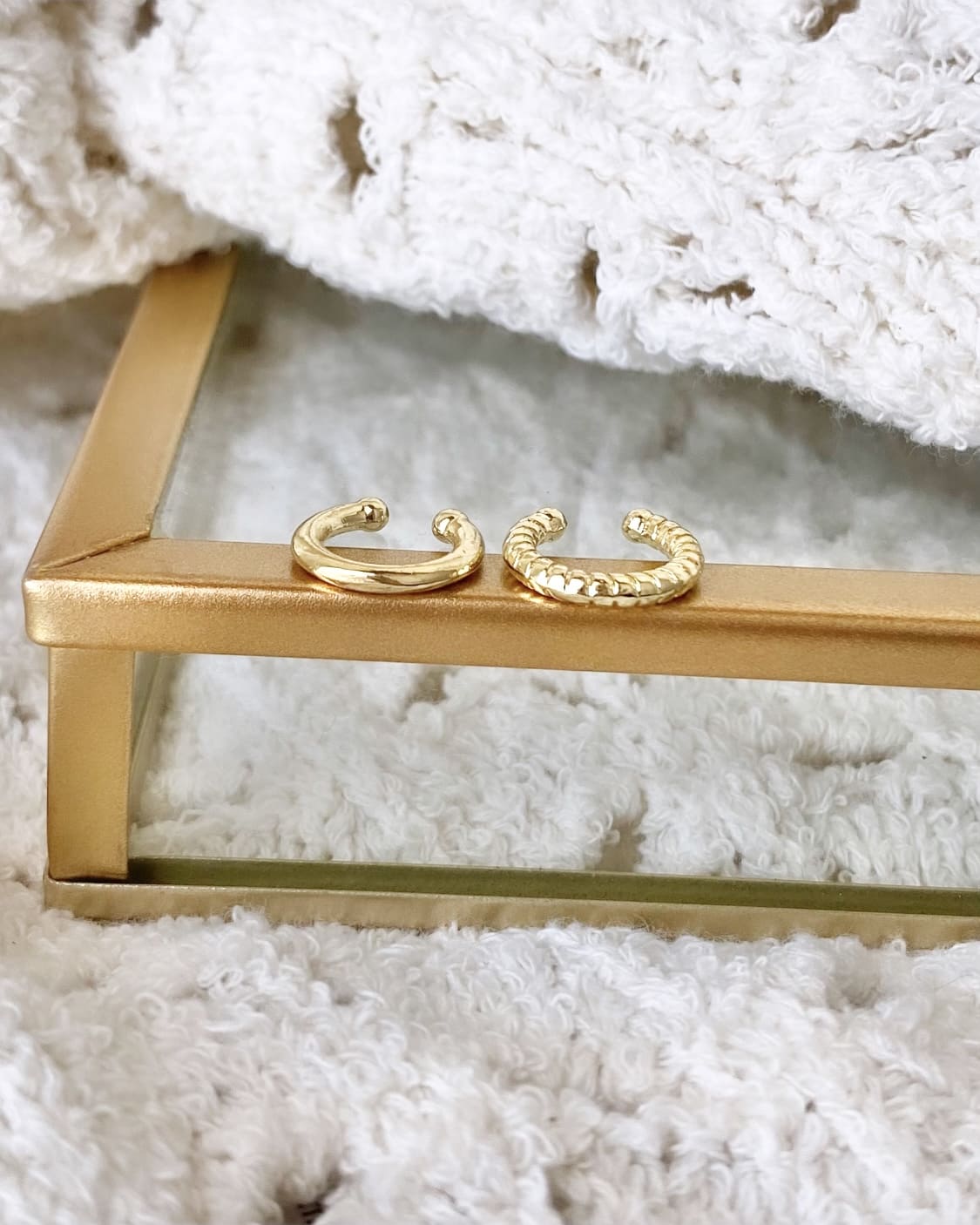 EAR CUFF