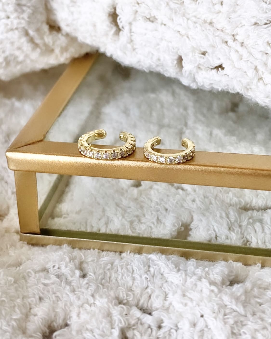 EAR CUFF